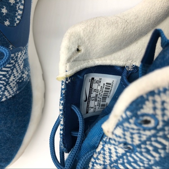 Nike Roshe One Winter Edition in Blue Size 8 - Picture 8 of 8